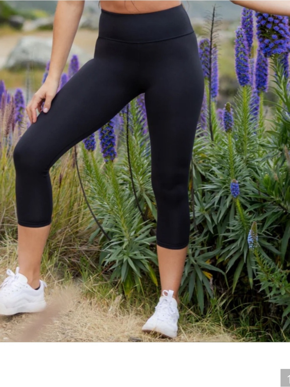 Women’s High-Rise Black Cropped Leggings